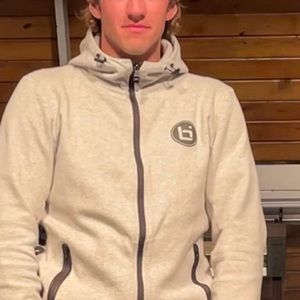 Meet your Posher, Jude